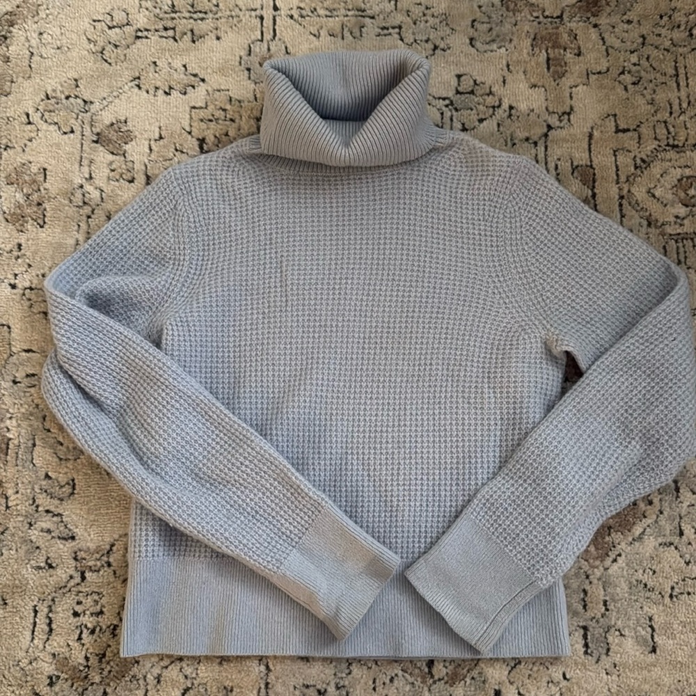 White + Warren Cashmere sweater